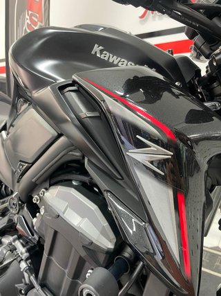 Kawasaki Z900 Negra Naked