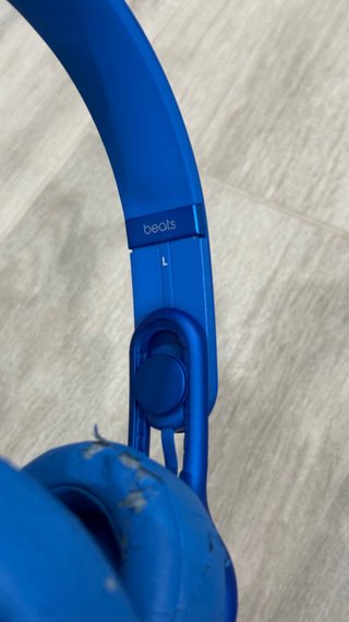 Auriculares Beats Mixr Azules con Estuche.