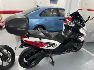 Gilera GP 800