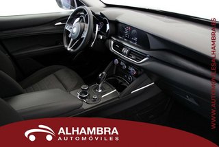 Alfa Romeo STELVIO 2.2 D TURBO AUTO