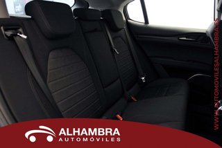 Alfa Romeo STELVIO 2.2 D TURBO AUTO