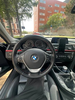 BMW Serie 3 2013 SPORT LINE MOTOR CAMBIADO