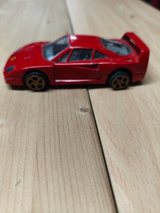 Ferrari F40 1/43 Burago Rojo