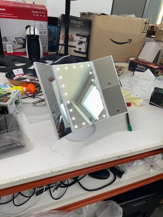 Espejo Maquillaje WEILY LED 2X