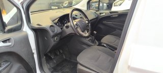 Ford Transit Courier 2023
