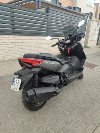Yamaha Xmax 400 ABS