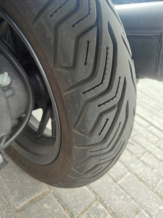 Yamaha Xmax 400 ABS