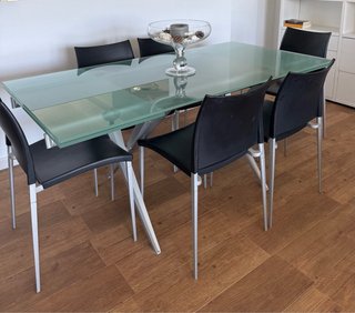 Mesa cristal extensible + 6 sillas