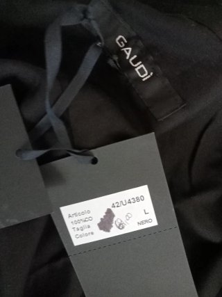 Camicia Gaudi nera con decorazioni