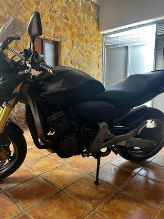Honda CB 600 Hornet Negra