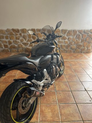 Honda CB 600 Hornet Negra