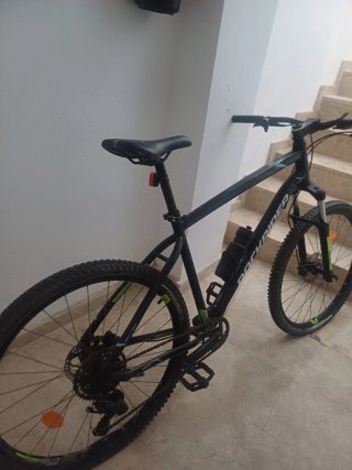 Bicicleta Rockrider Negra