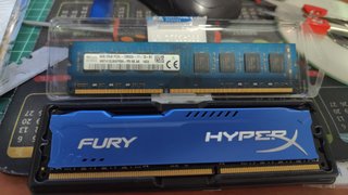 LOTE Adaptador M.2 NVMe a PCI Express y varios.