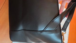 Bolso Love Moschino Negro Tachuelas Corazones
