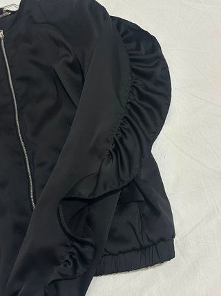 Bomber Zara nero con volant (ruches) tg XS