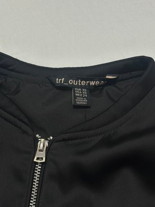 Bomber Zara nero con volant (ruches) tg XS