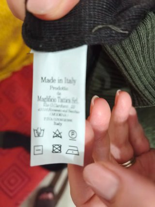 Maglione uomo collo alto righe