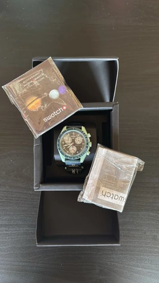 Omega x Swatch MoonSwatch Verde