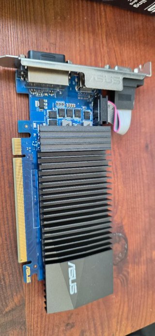 Tarjeta Gráfica ASUS Nvidia GeForce GT 610 2GB
