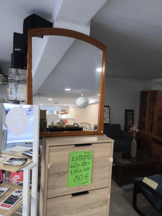 Juego de Cajonera, Mesas de noche, cabecero y espe
