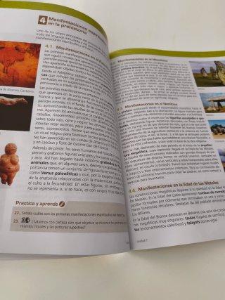 Libro de geografía e historia 1°ESO AEON