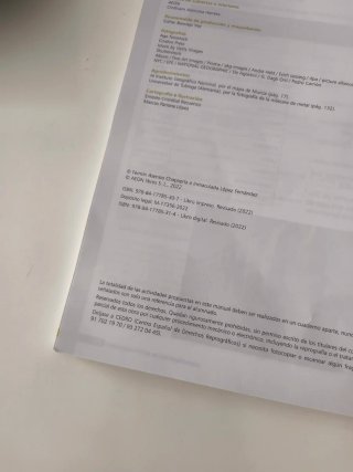Libro de geografía e historia 1°ESO AEON
