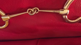 Bolso Love Moschino Rojo Corazón Dorado