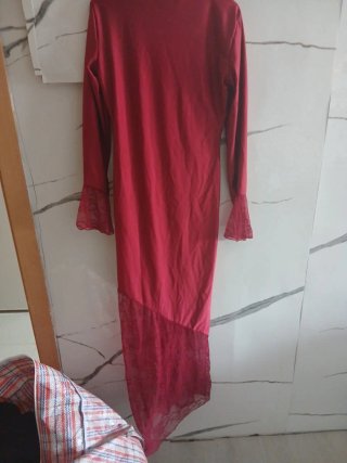 Vestido rojo fiesta encaje