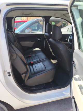 Dacia Lodgy 2015
