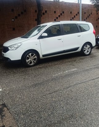 Dacia Lodgy 2015