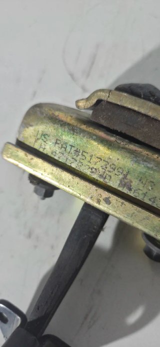 Freno Puerta Izquierda Chrysler Voyager GS 1997