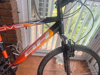 Bicicleta BH Overx Naranja