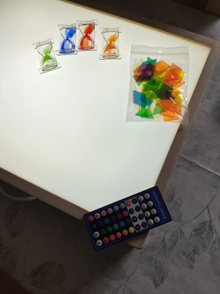 Mesa de luz Montessori