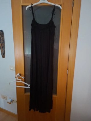 Vestido largo tirantes Lefties negro
