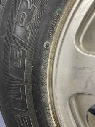 Rueda Mitsubishi Montero R16
