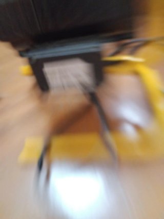 Foco halógeno amarillo