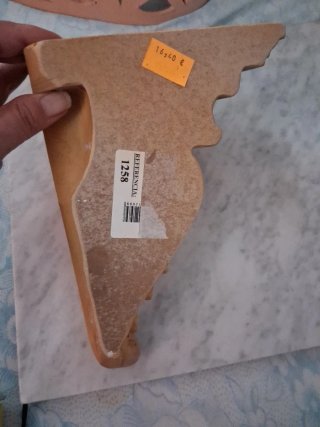 Rinconera de resina para decorar