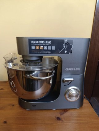 Batidora amasadora GFERRARI 1800W 8L