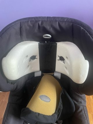 Cadireta/silla coche Römer con Isofix.