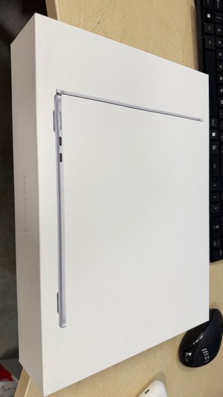 MacBook Air 13 M2 256GB Plata