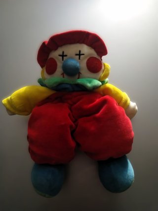 Lote 3 Peluches: Payaso, Tren y Rinoceronte