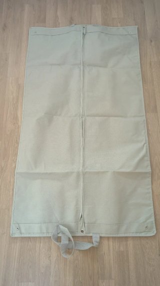 Portatrajes Uterqüe Beige