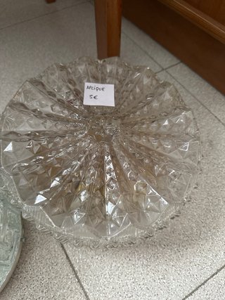 Apliques y lámpara 5€ cada una