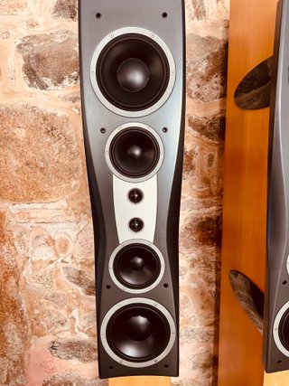 Dynaudio Confidence C4 Altavoces