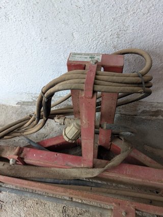 Barra herbicida para tractor.