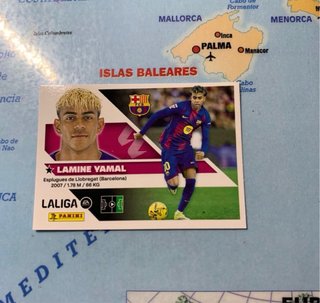 Lamine yamal 20 Barcelona cromo liga este 26-27