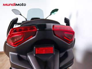 YAMAHA X-MAX 125 TECH MAX