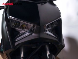 YAMAHA X-MAX 125 TECH MAX