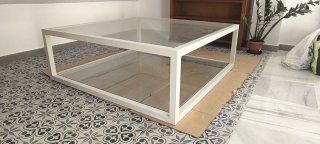 Mesa centro metal y cristal blanca
