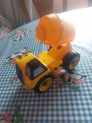Hormigonera y 4x4 Juguetes